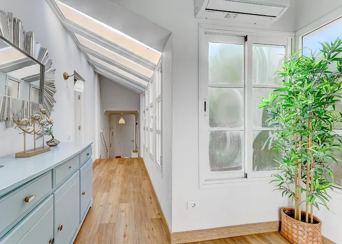 Yucca Park, Lovely, Quiet, 2 Bedroom, 70m2, Ocean Pool View! Costa Adeje (Tenerife)