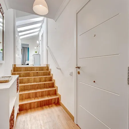 아파트 Yucca Park, Lovely, Quiet, 2 Bedroom, 70m2, Ocean Pool View!