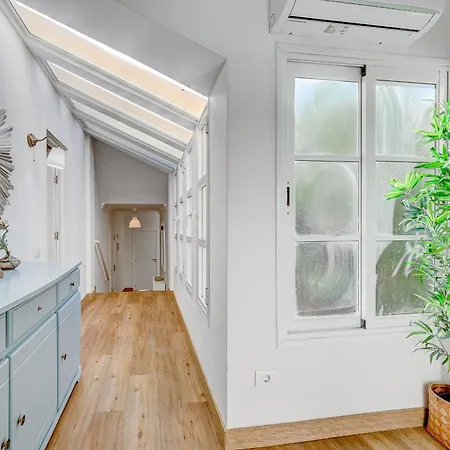 Yucca Park, Lovely, Quiet, 2 Bedroom, 70m2, Ocean Pool View! 아데제