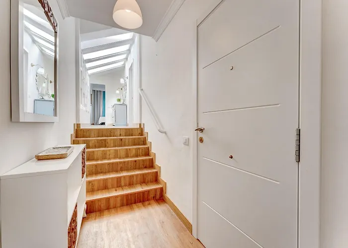 شقة Yucca Park, Lovely, Quiet, 2 Bedroom, 70m2, Ocean Pool View!