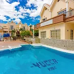 Yucca Park, Lovely, Quiet, 2 Bedroom, 70m2, Ocean Pool View! Apartment