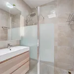 Yucca Park, Lovely, Quiet, 2 Bedroom, 70m2, Ocean Pool View!