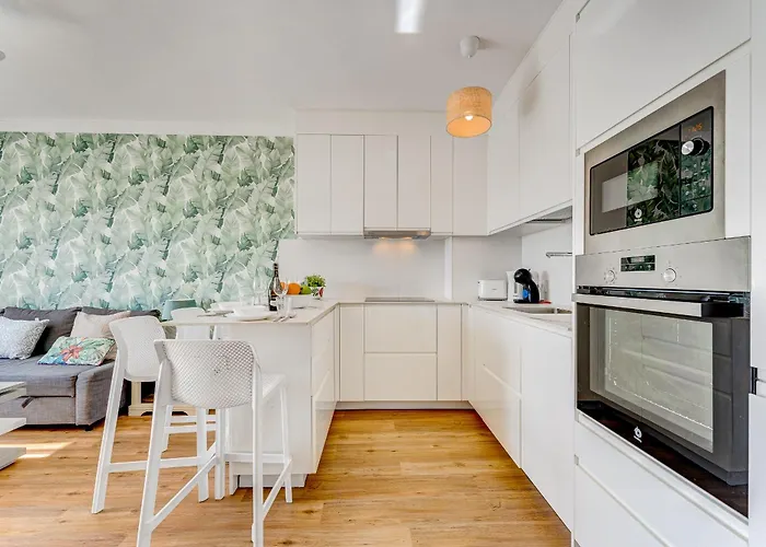 Apartamento Yucca Park, Lovely, Quiet, 2 Bedroom, 70m2, Ocean Pool View!