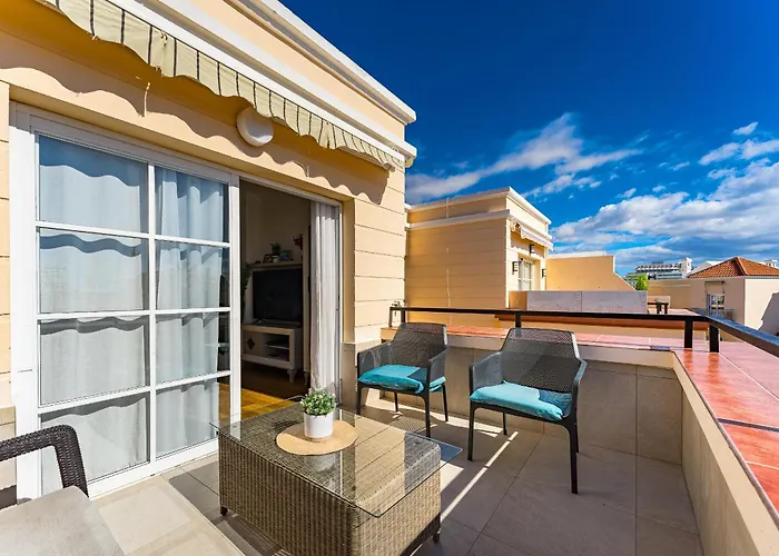 Apartamento Yucca Park, Lovely, Quiet, 2 Bedroom, 70m2, Ocean Pool View!